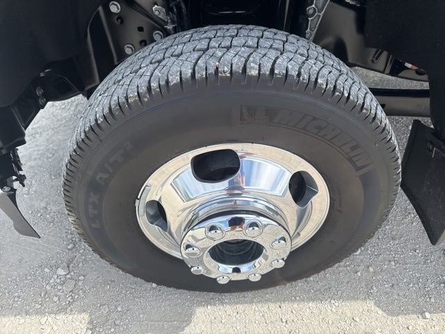 2025 Ford F-350SD Lariat