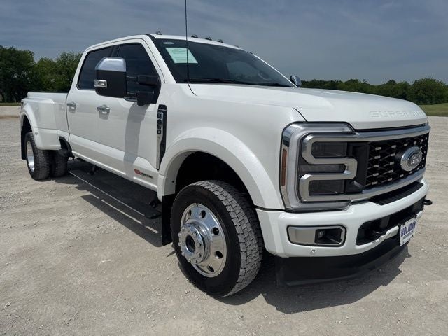 2025 Ford F-450SD Platinum