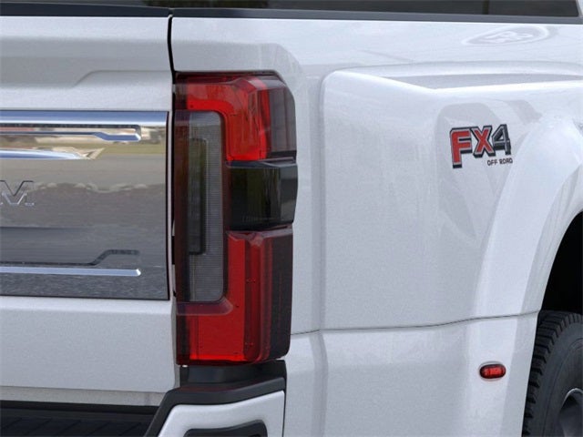 2026 Ford F-450SD Platinum