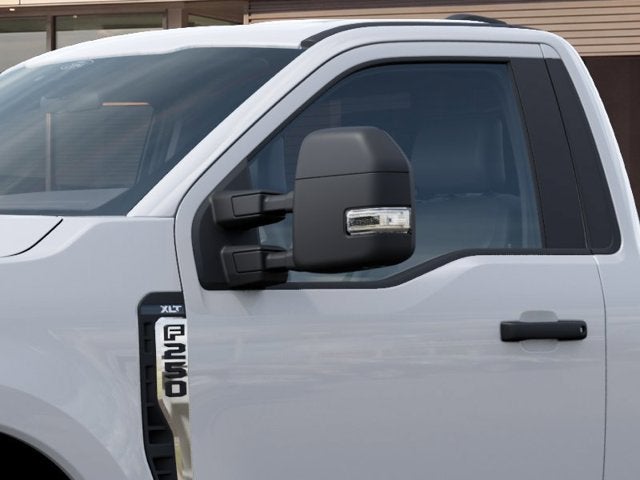 2027 Ford F-250SD XLT