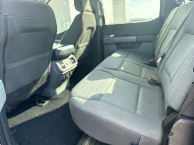 Photo 12