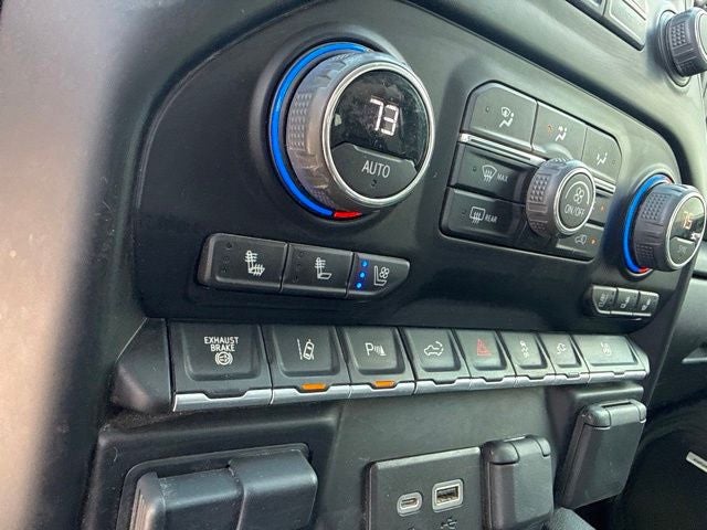 2023 Chevrolet Silverado 3500HD LTZ