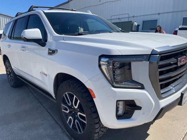 2023 GMC Yukon 4WD AT4's photo