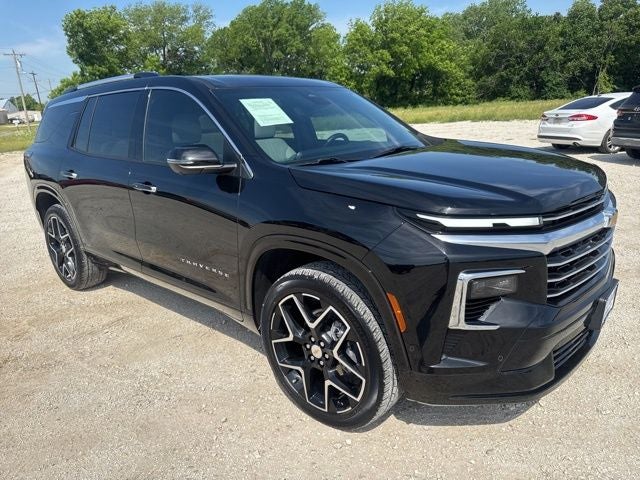 2025 Chevrolet Traverse FWD High Country's photo