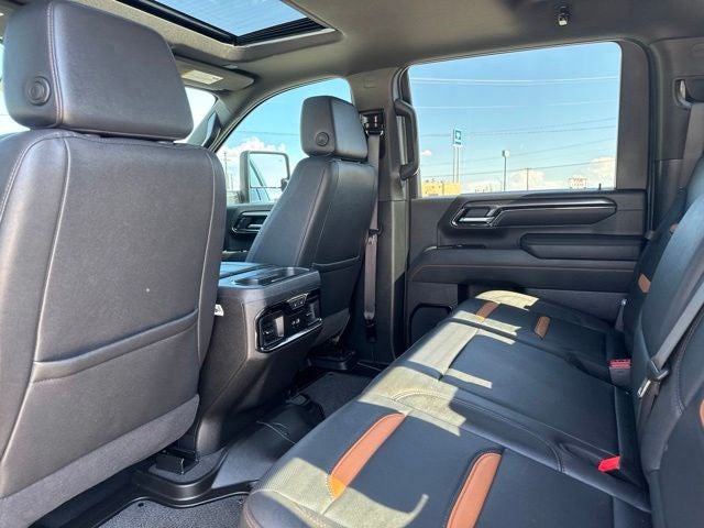 2025 GMC Sierra 2500HD AT4