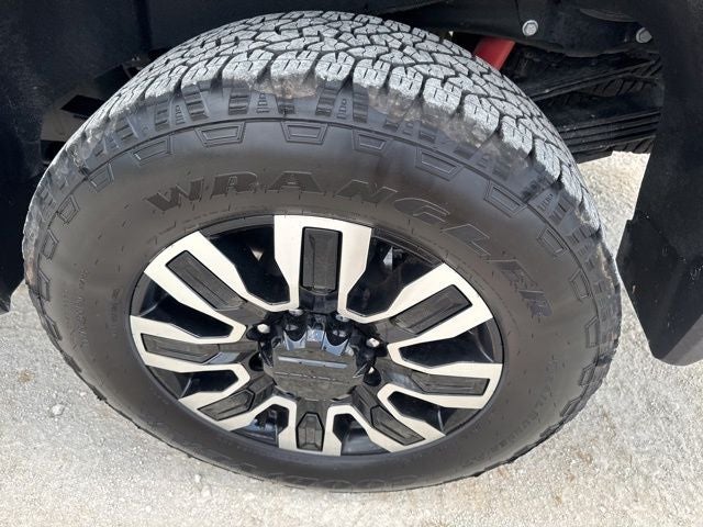 2025 GMC Sierra 2500HD Denali Ultimate