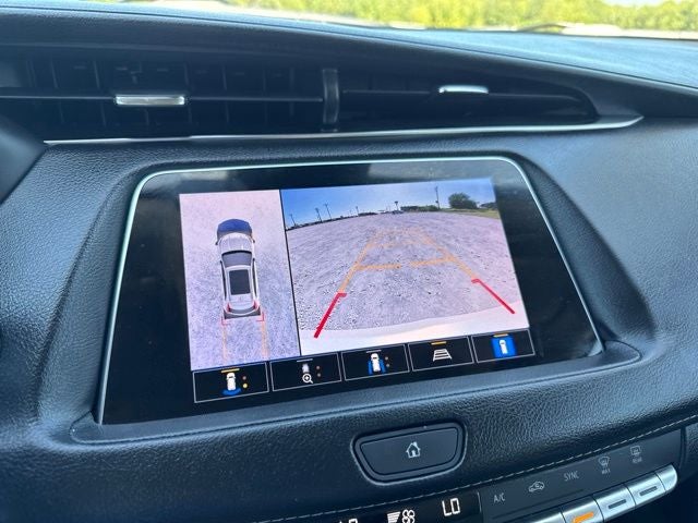 2022 Cadillac XT4 Premium Luxury