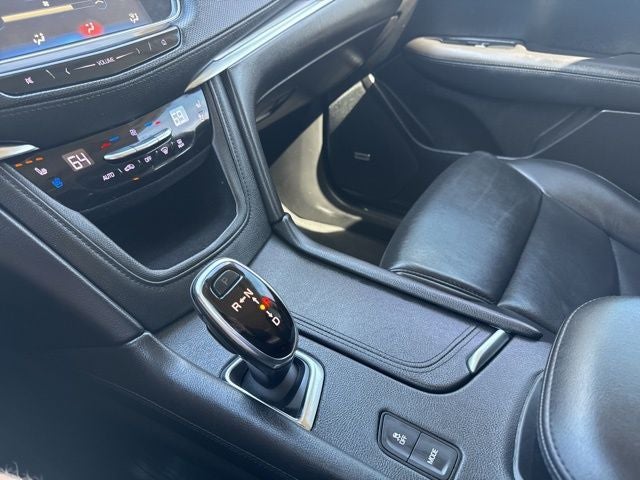 2018 Cadillac XT5 Premium Luxury