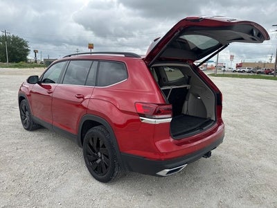 2024 Volkswagen Atlas 2.0T SE w/Technology