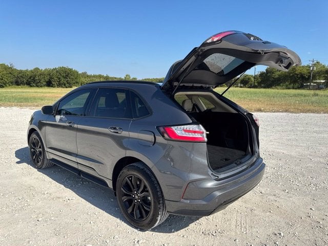 2022 Ford Edge SE