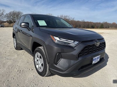 2025 Toyota RAV4 LE