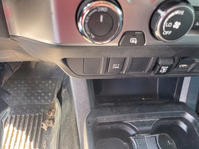 2020 Toyota Tacoma SR5 V6