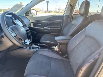 2025 Mitsubishi Outlander Sport 2.0 SE