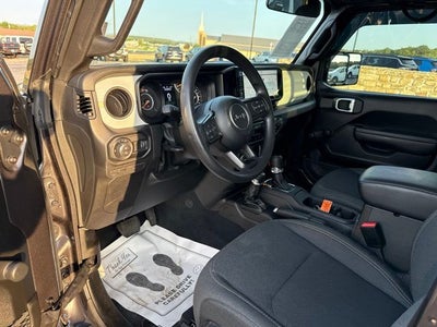 2024 Jeep Gladiator Sport
