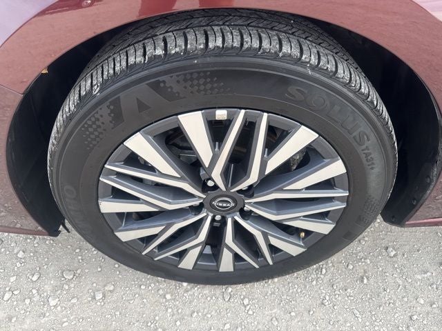 2025 Nissan Altima SV FWD