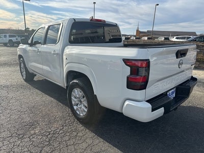 2023 Nissan Frontier Crew Cab SV 4x4