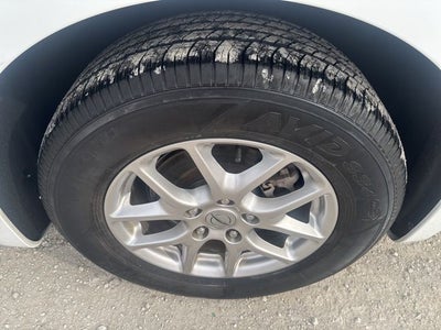 2024 Chrysler Voyager LX