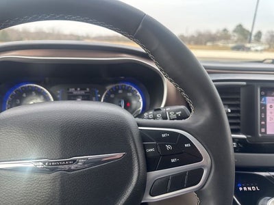 2024 Chrysler Voyager LX