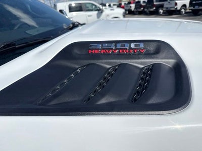 2026 RAM 3500 Laramie Crew Cab 4x4 8' Box