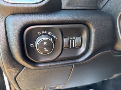 2025 RAM 3500 Laramie Crew Cab 4x4 8' Box