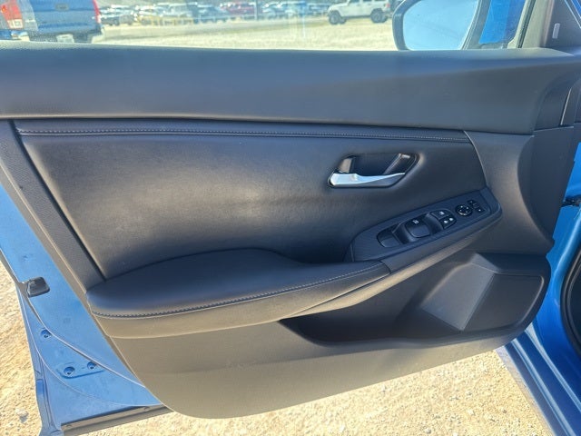 2023 Nissan Sentra SV Xtronic CVT